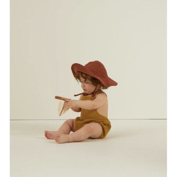 NWT! Rylee + Cru Gold Criss Cross Romper Size 12-18M - Picture 3 of 3